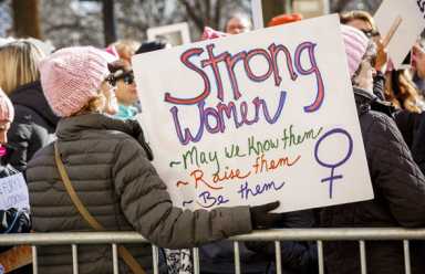 Crowds reach 200,000 at second annual Women’s March on New York