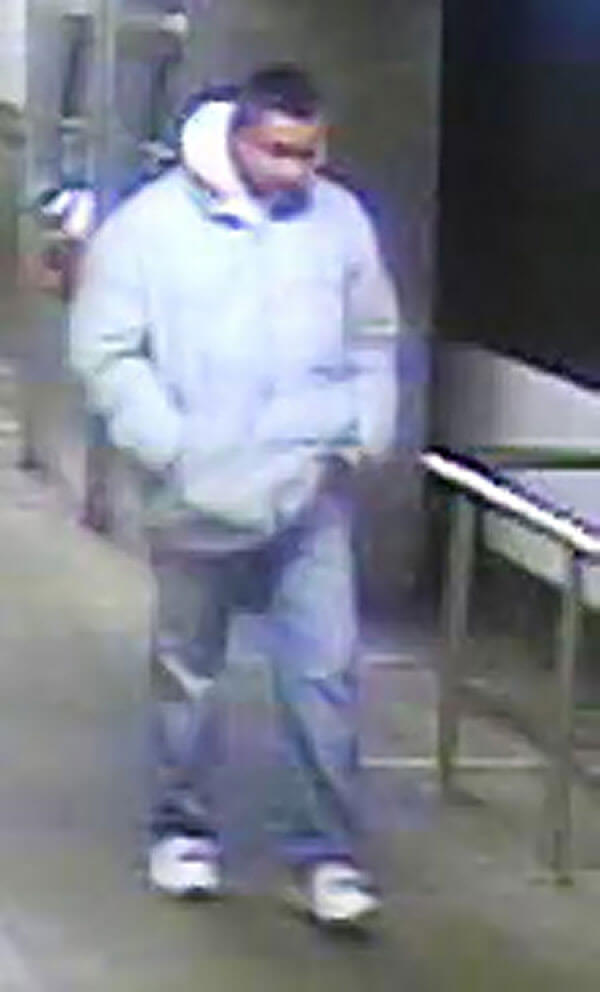 Woman assaulted at R train station in Long Island City: NYPD