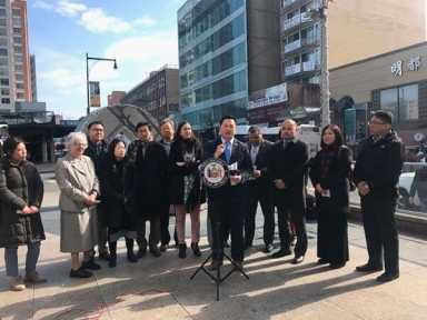 Flushing pols push census preparation bill