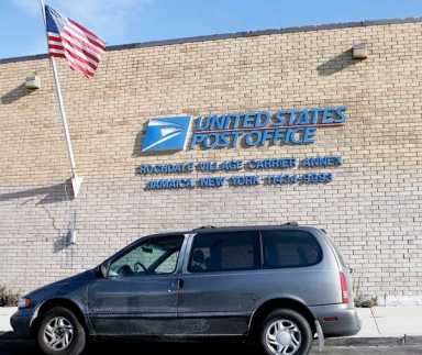Meeks, Crowley, Meng work together to fight poor USPS service