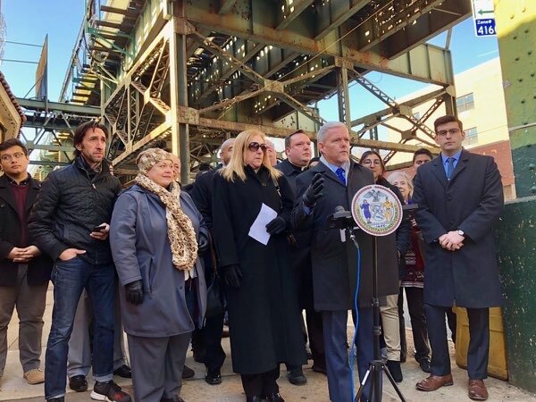 Woodside businesses demand relief from MTA repairs