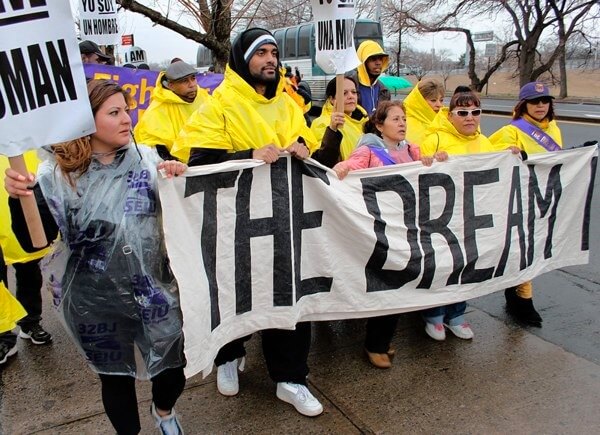 Port Authority votes to raise airport workers’ wages to $19 an hour