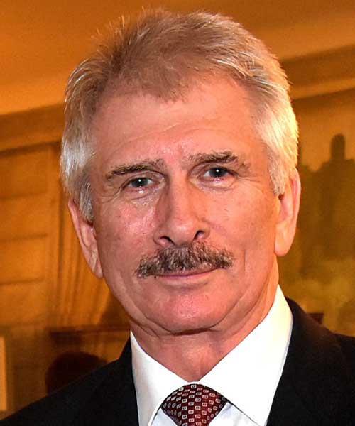 Eccleston retiring from Airbus