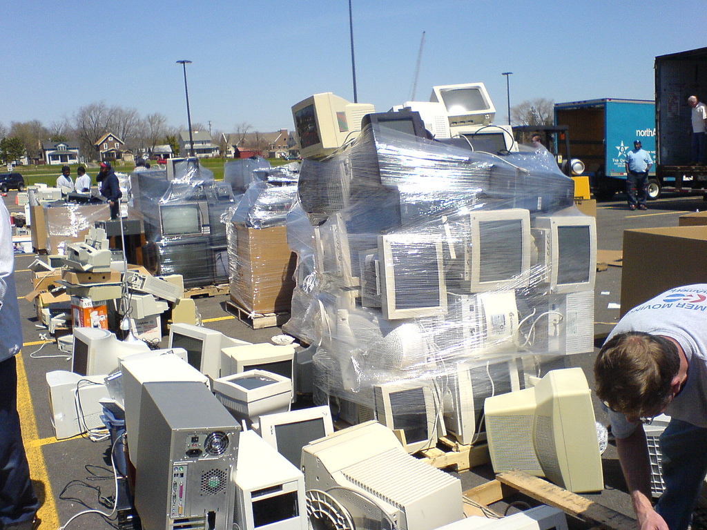 Recycle Your Old Electronics At This E Waste Event In Kew Gardens