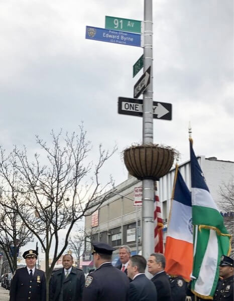 Fallen NYPD officer honored with street renaming