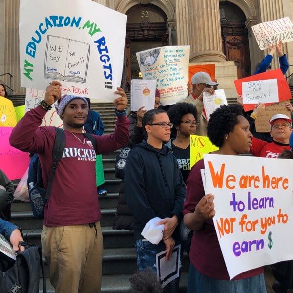 Far Rock community rallies to protest school closings