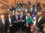 Kim pushes bill to protect NYC taxi drivers