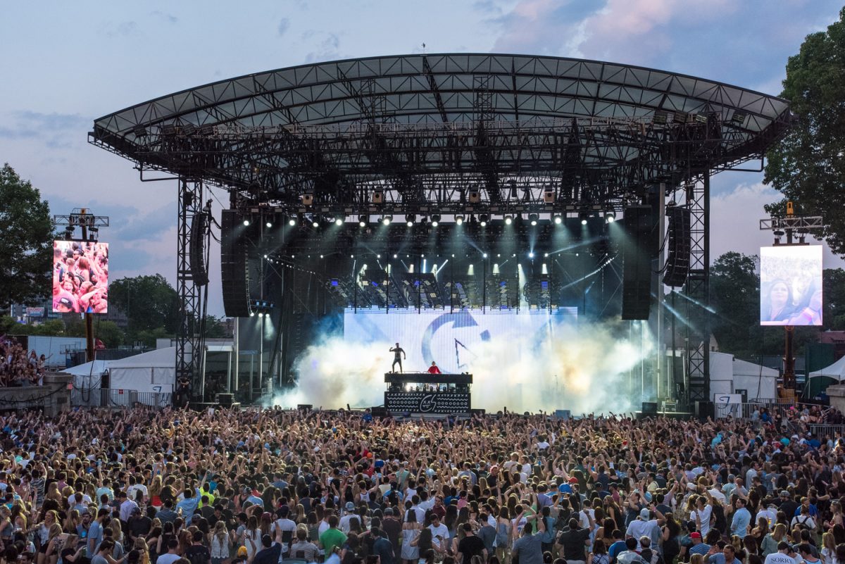 Chainsmokers_hires-187-1200×801