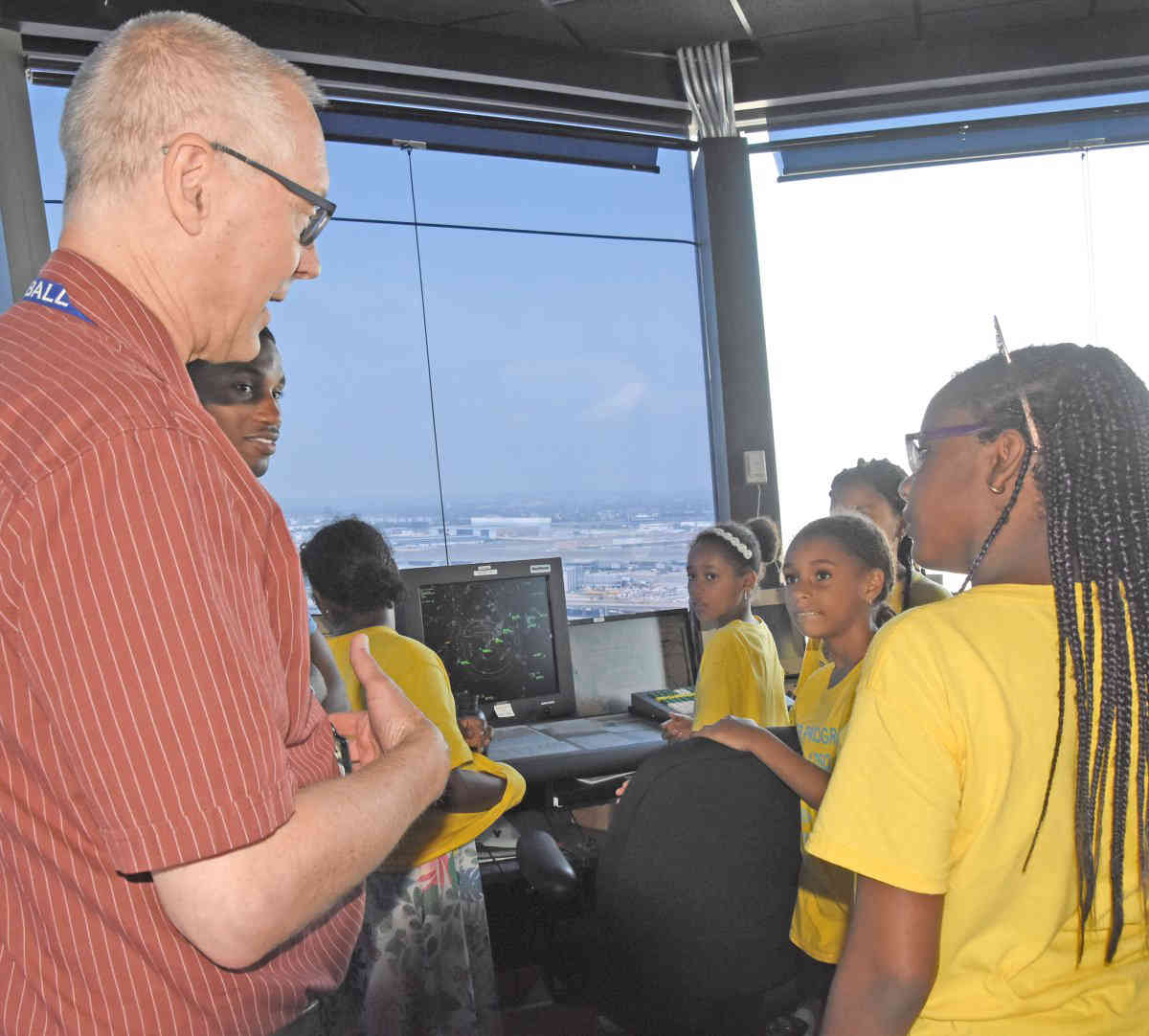 Airport visit sets a high bar for schoolers