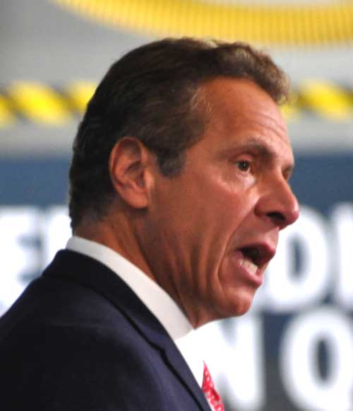 Gov. Cuomo backs voice of Puerto Rican islanders