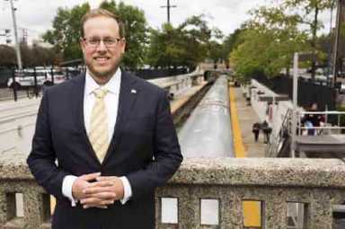 Sauberman changes party designation in run for Suozzi’s seat