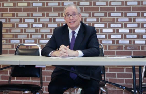Stringer town hall focuses on better education, transportation and improved senior centers