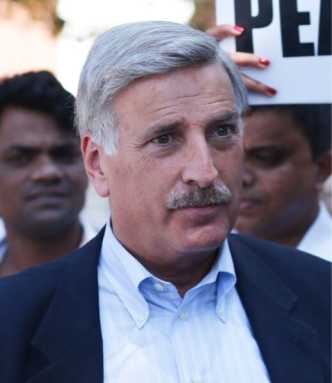 Weprin passes anti-hazing bill invoking the memory of Michael Deng