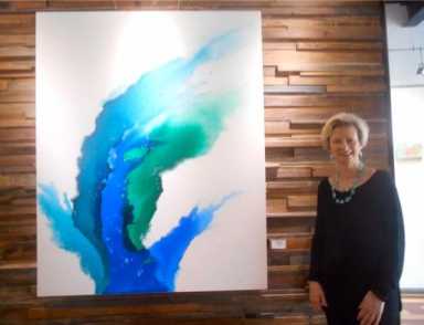 Long Island City restaurant gives local art a home