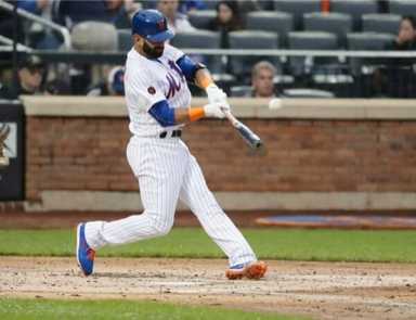 Mets add Jose Bautista to bring some power to the lineup