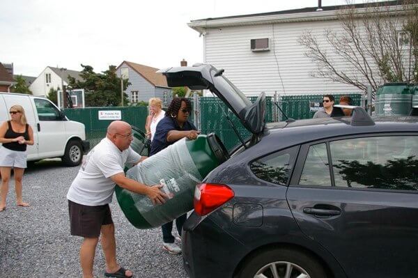 Koo to host rain barrel giveaway at Queens Botanical Garden