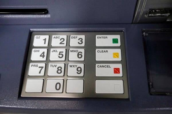 Lancman introduces new bill for ATMs in courthouses
