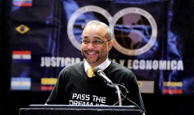 Queens County Democratic Party endorses Peralta for re-election