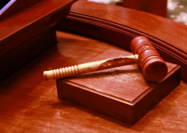 Alleged private investigator pleads guilty to bribery: DA