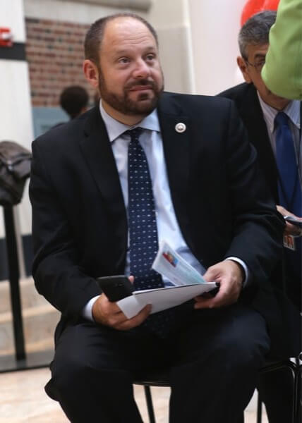 Lancman eyes run for Queens DA
