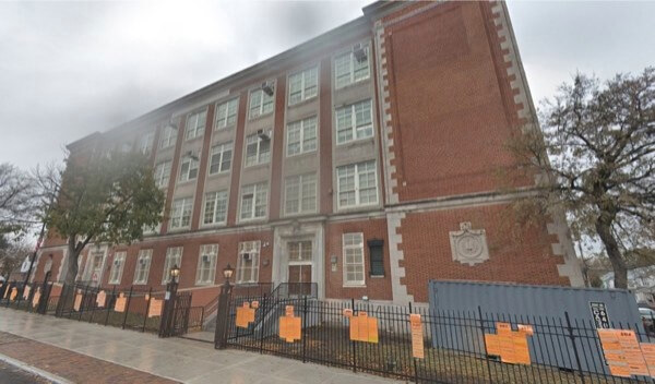 Lawmakers celebrate street conversions near PS 163 in Flushing
