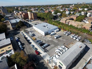 This site at 215-01/11 42nd Ave. in Bayside has been sold for $9.7 million to a Manhattan-based storage facility developer.