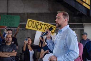 Sunnyside rallies against DOT’s bike lane proposal