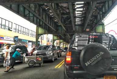 DOT terminates Clear Curbs initiative along Roosevelt Avenue