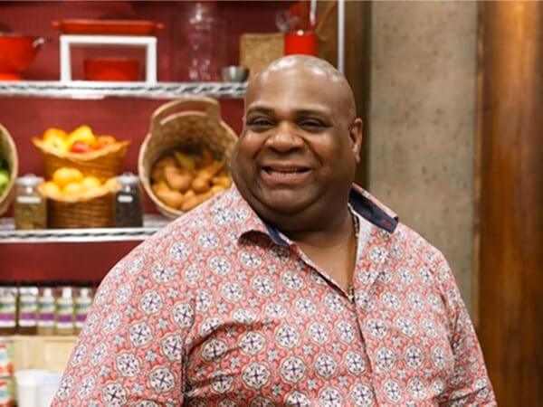 Rosedale comedian to star in ‘Worst Cooks in America’