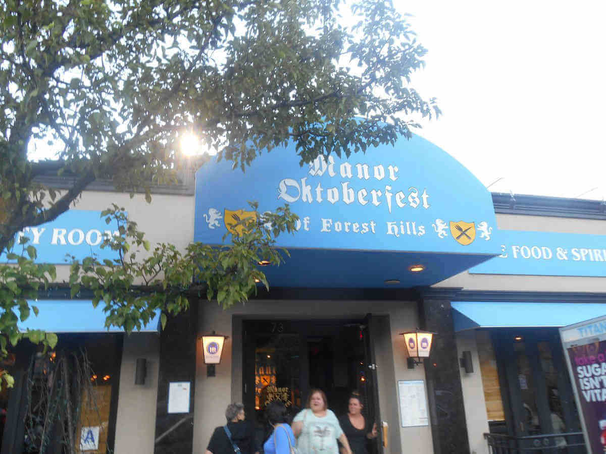 Manor Oktoberfest offers Bavarian cuisine throughout Queens