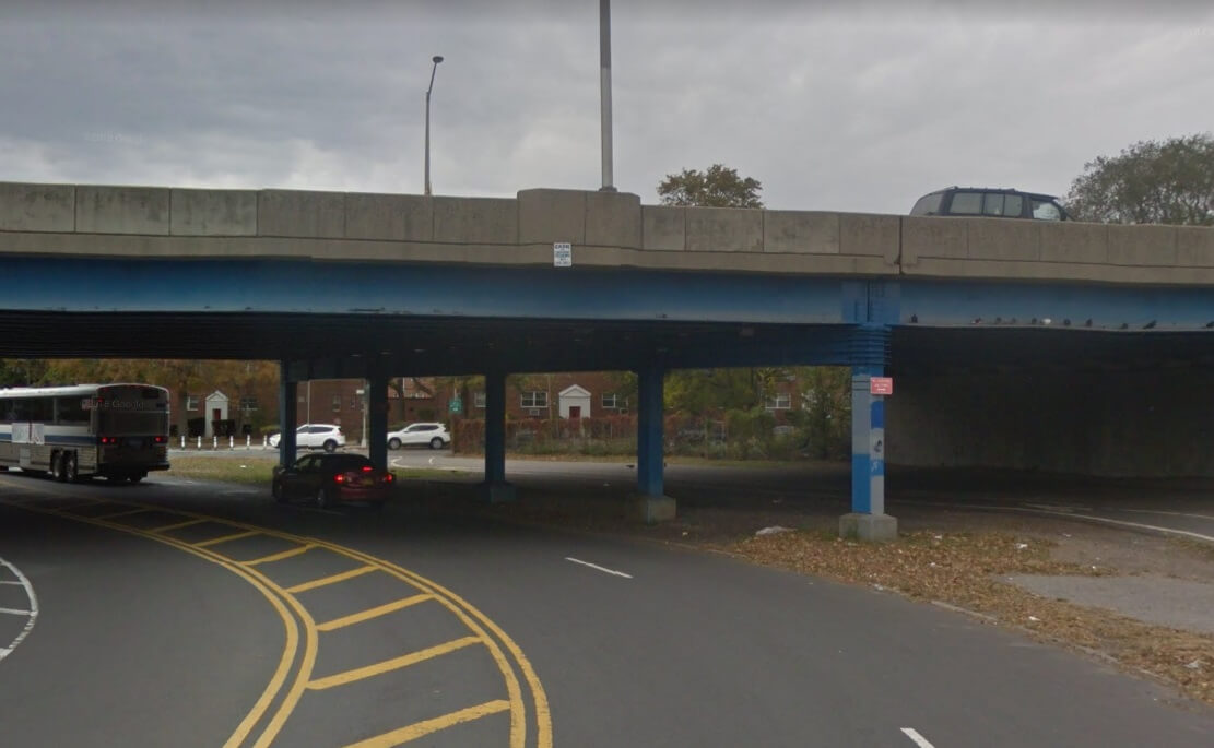 howard beach underpass