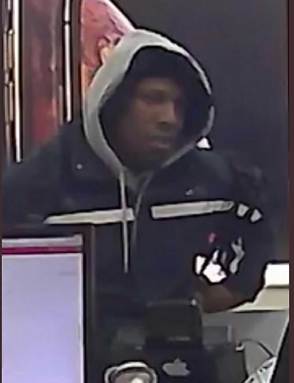 Cops search for suspect wanted in connection with South Ozone Park robbery