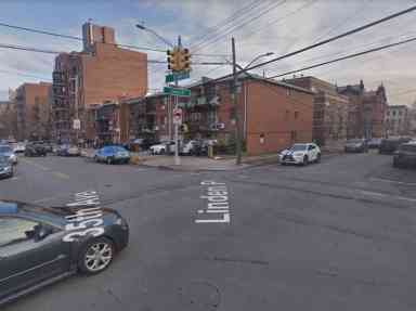 Cops charge truck driver who fatally struck woman crossing street in Flushing: NYPD
