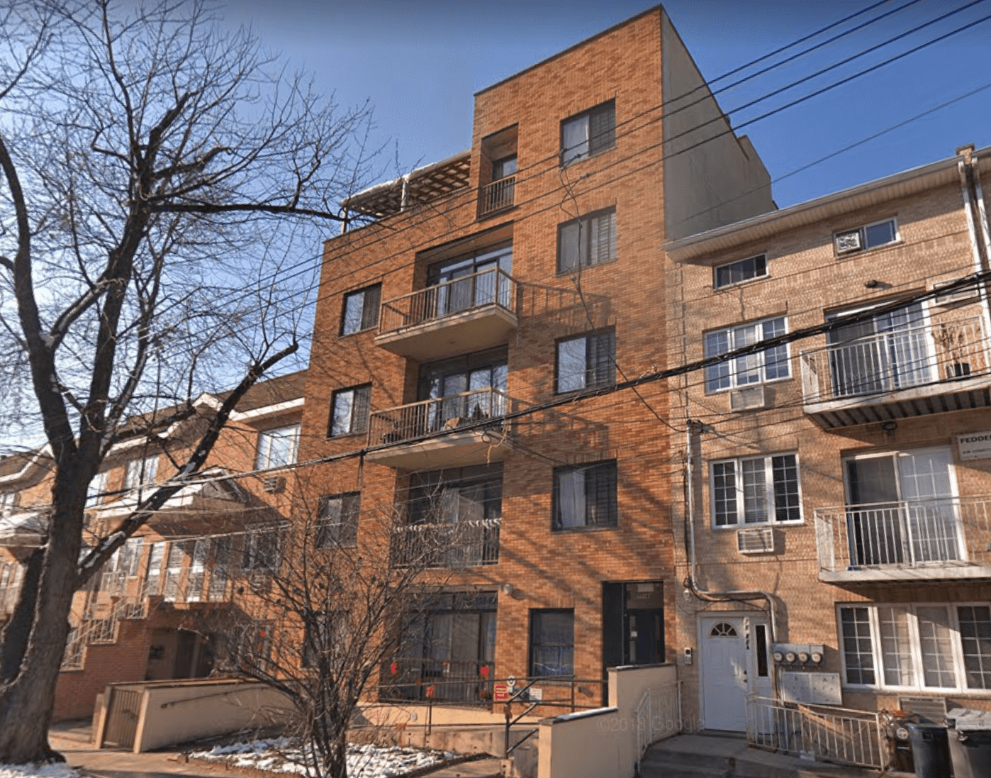 The apartment house on 160th Street in Fresh Meadows previously owned by Ram and Elhad Cohen, whom Attorney General Barbara Underwood accused of tax evasion on Oct. 23.