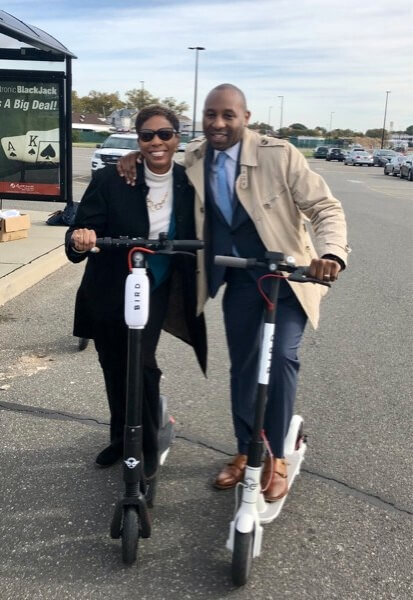 SE Queens lawmakers push for increased use of e-scooters