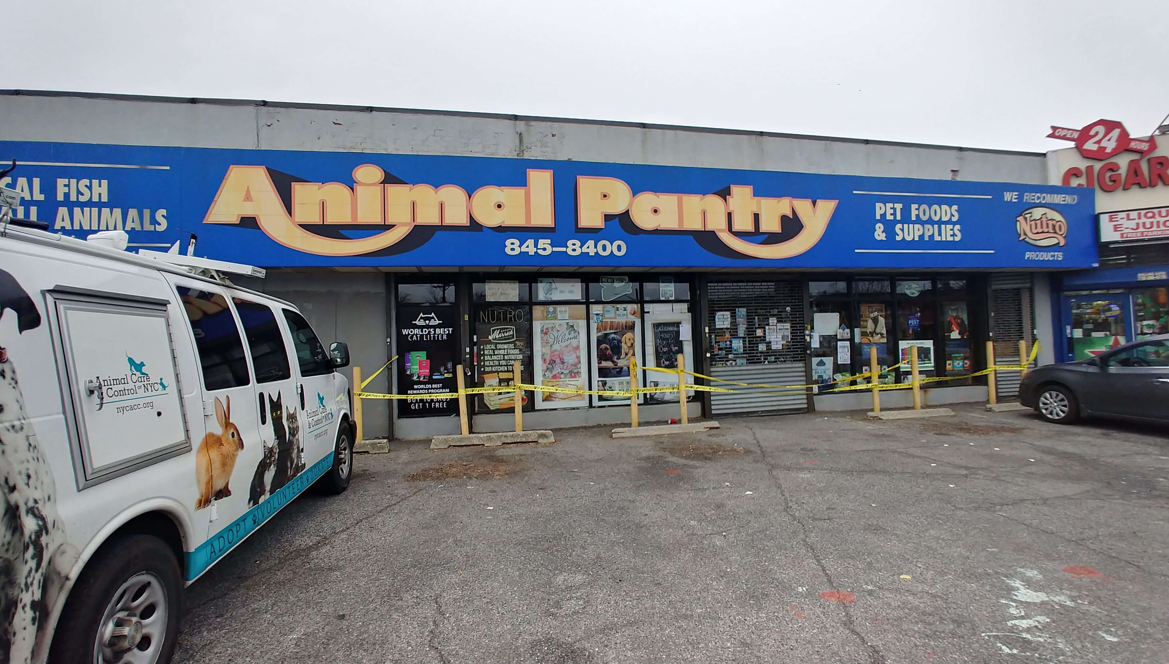 Building Collapse Forces Animal Pantry In Ozone Park To Close