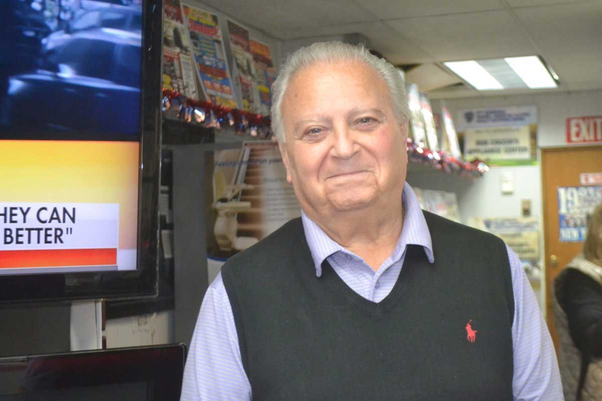Bayside appliance store owner announces ‘semi-retirement’ and plans to close store after 45 years