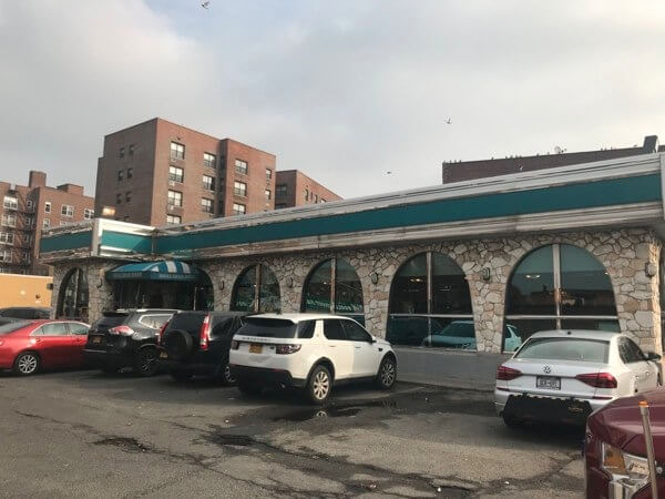 Rego Park’s Shalimar Diner will serve its last meal after 45 years in business