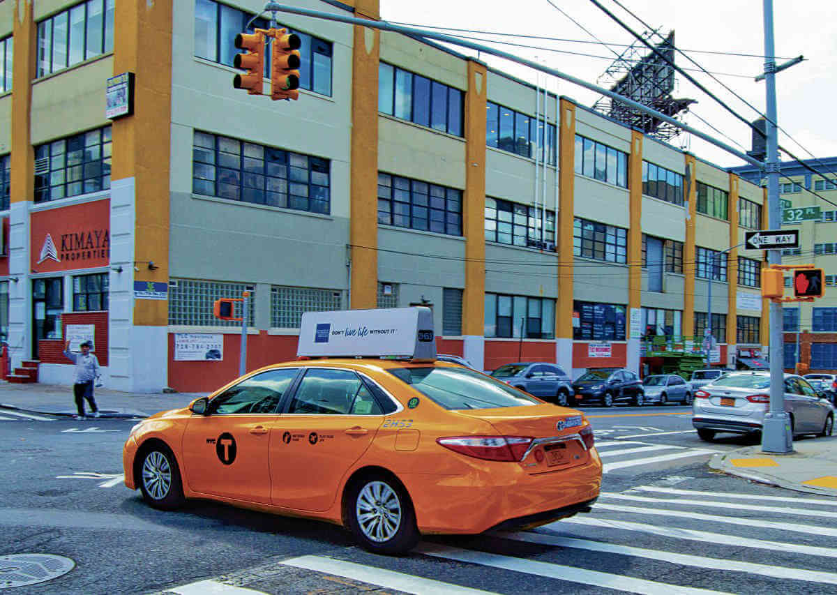 Queens passengers can get 50 percent off yellow cab rides into Manhattan with new app