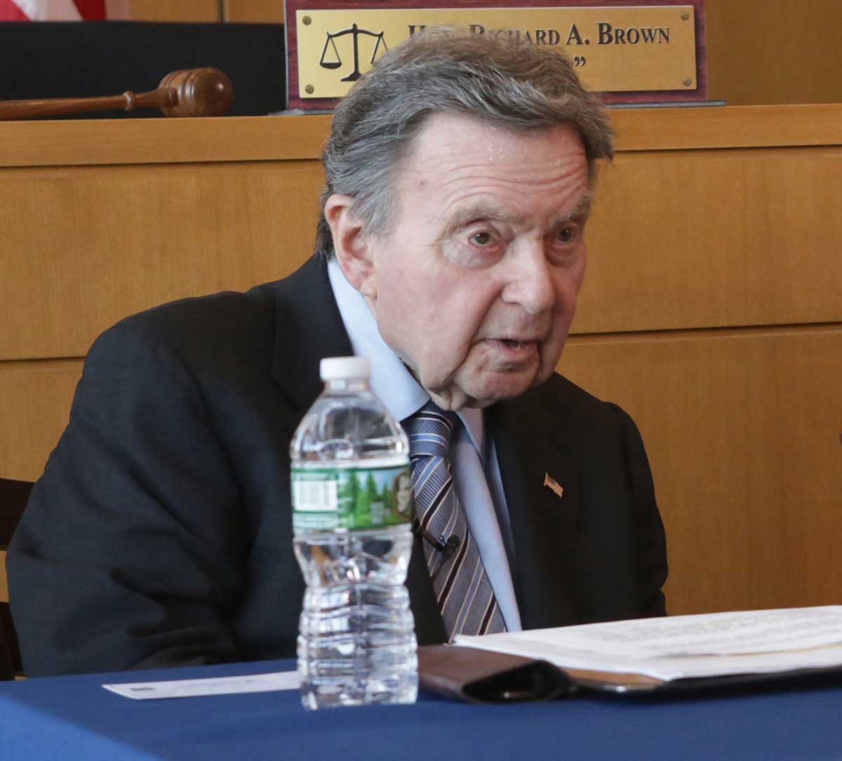 Queens DA questions Cuomo and de Blasio’s push to legalize recreational marijuana