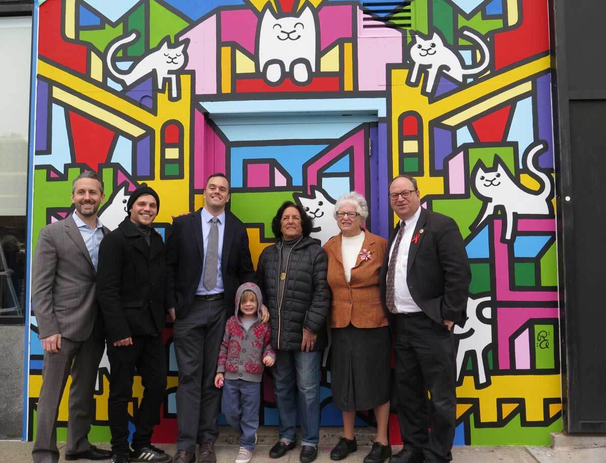 Queens artist unveils “Kittizens of Fresh Meadows” murals