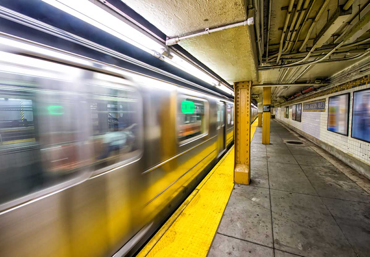 Holiday travel on J, E and M trains expected to be hectic as MTA makes repairs