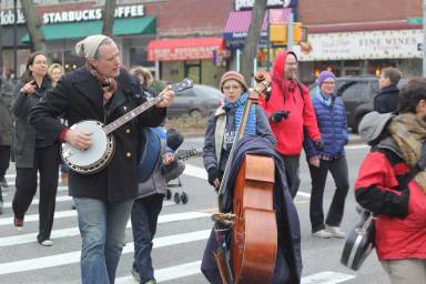 Make Music New York spreads holiday cheer across the city