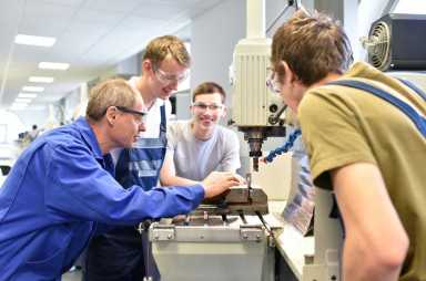 Nearly a dozen career and technical programs added to Queens high schools
