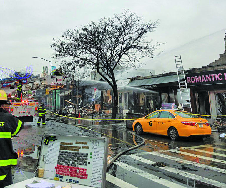 Video Shows Firefighters Caught In A Violent Blast As Five-alarm Fire ...