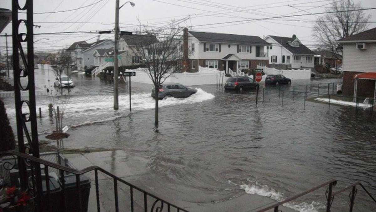 Warnings given for heavy rain, wind and coastal flooding as Nor’easter comes through Queens