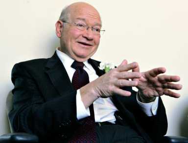 Ackerman wants feds to raise boro lending limits