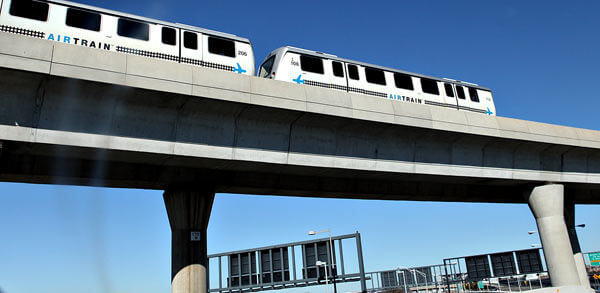 Port Authority tracks rise in passengers at Kennedy in 2011