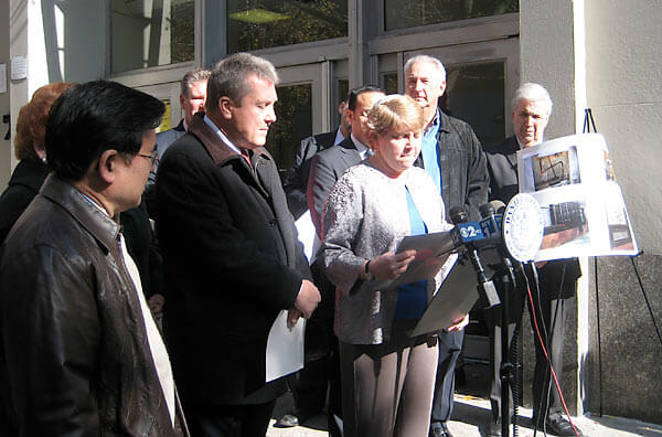 Queens officials condemn swastikas painted on western Queens libraries, synagogue