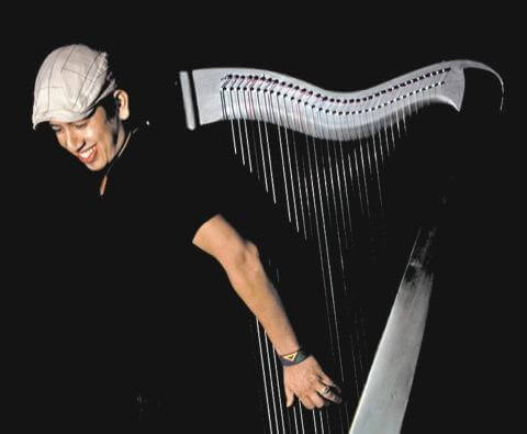 Tugging at his harpstrings